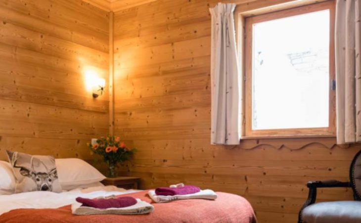 Chalet Amelie, Val d'Isere, Double Bedroom